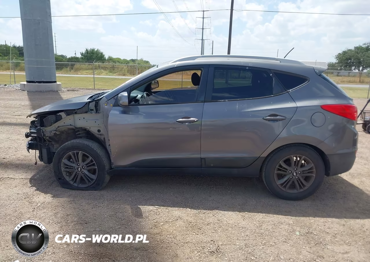 2015 Hyundai Tucson Se VIN:KM8JU3AG2FU043290 - 15