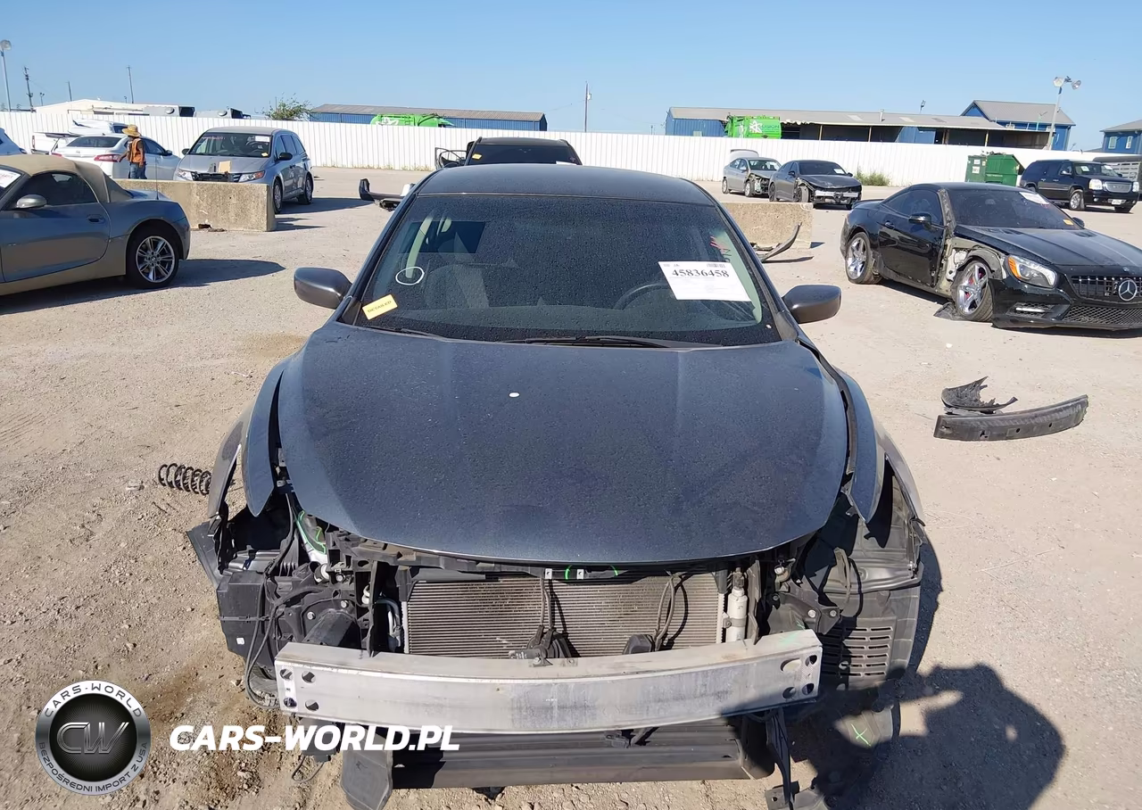 2018 Nissan Altima 2.5 S VIN:1N4AL3AP7JC127990 - 13