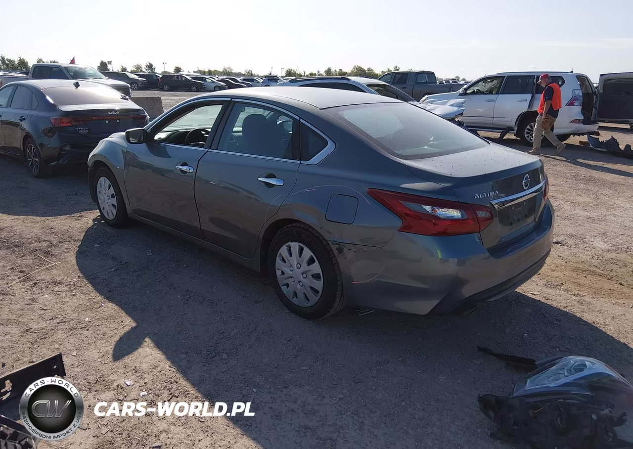 2018 Nissan Altima 2.5 S VIN:1N4AL3AP7JC127990 - 3