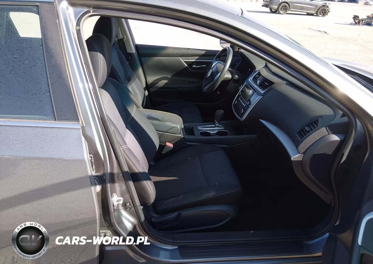 2018 Nissan Altima 2.5 S VIN:1N4AL3AP7JC127990 - 5