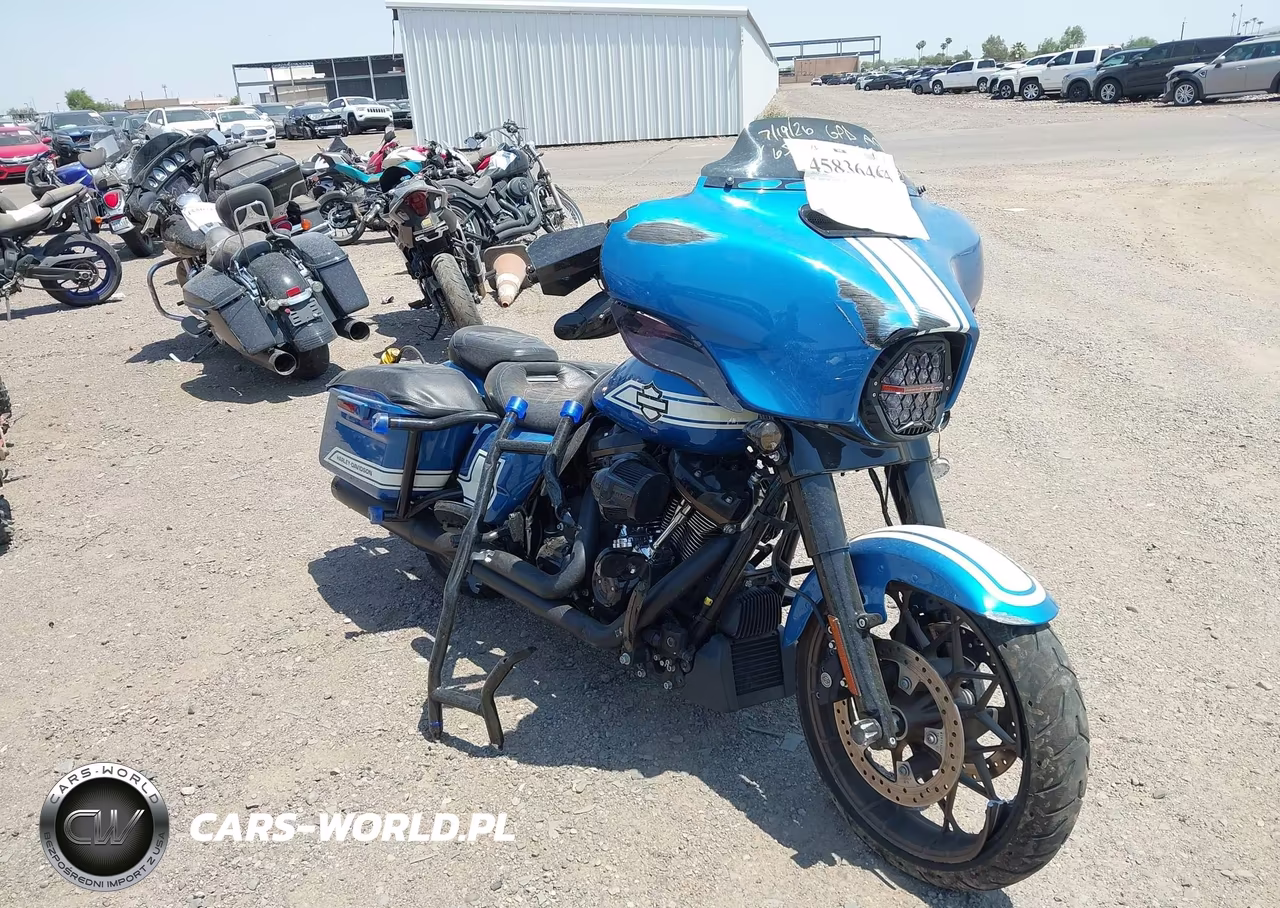 2023 Harley-Davidson Flhxst