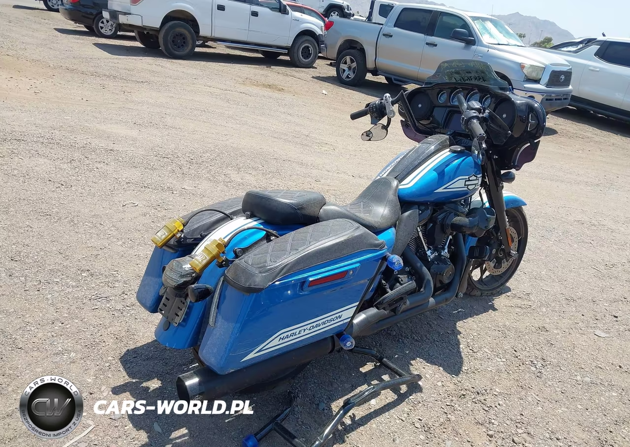 2023 Harley-Davidson Flhxst VIN:1HD1ABL14PB651503 - 4