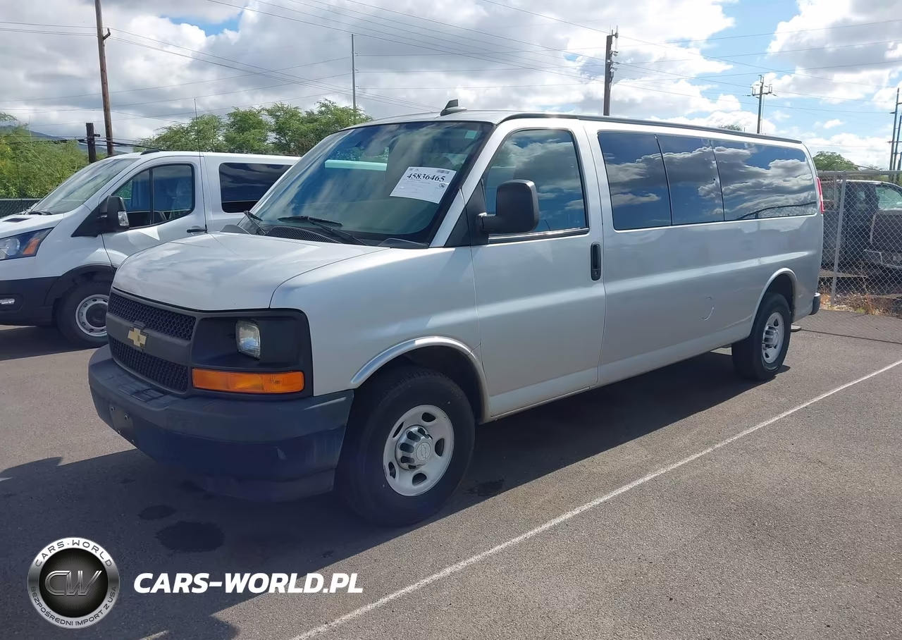 2017 Chevrolet Express 3500 Ls VIN:1GAZGNFF3H1305695 - 2