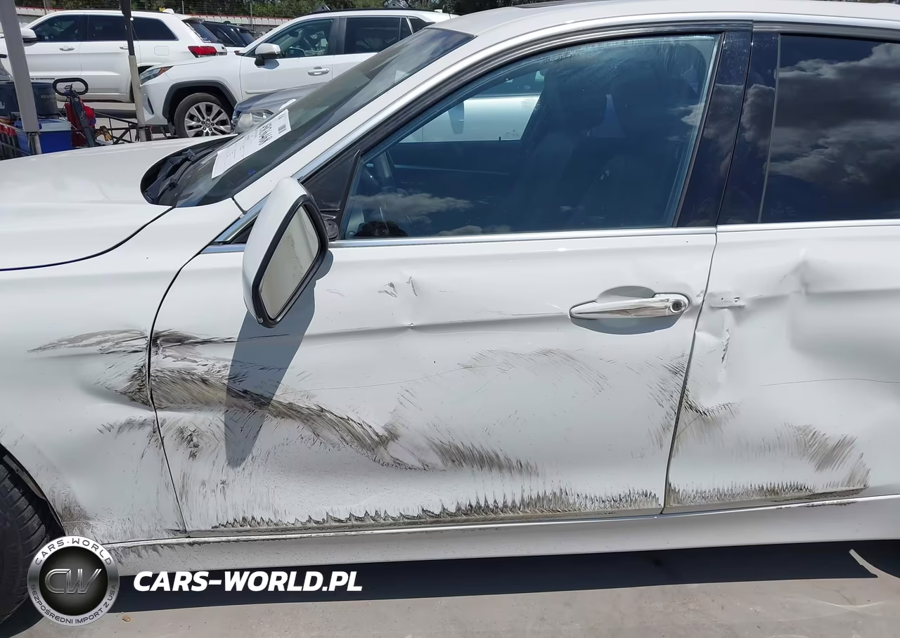 2018 BMW 330I VIN:WBA8B9G50JNU96700 - 18