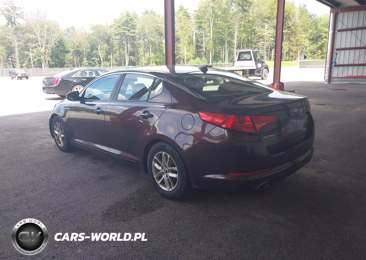 2011 Kia Optima Lx VIN:KNAGM4A73B5174993 - 3