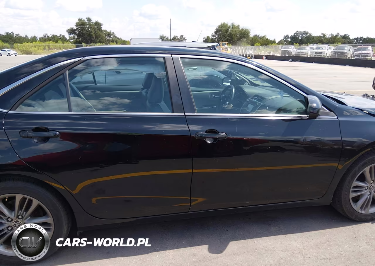 2015 Toyota Camry Se VIN:4T1BF1FK3FU994243 - 13