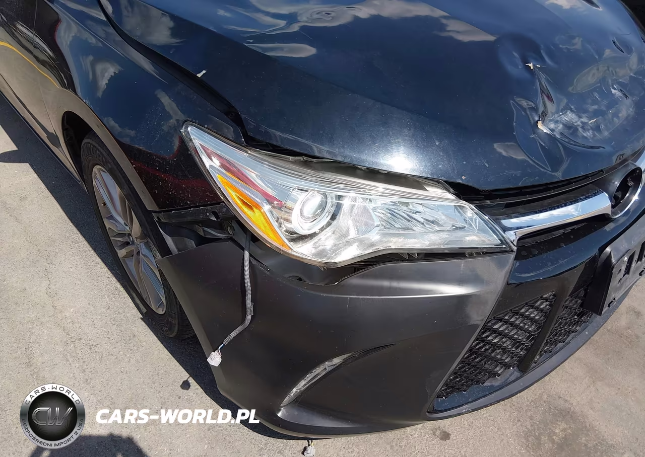 2015 Toyota Camry Se VIN:4T1BF1FK3FU994243 - 17
