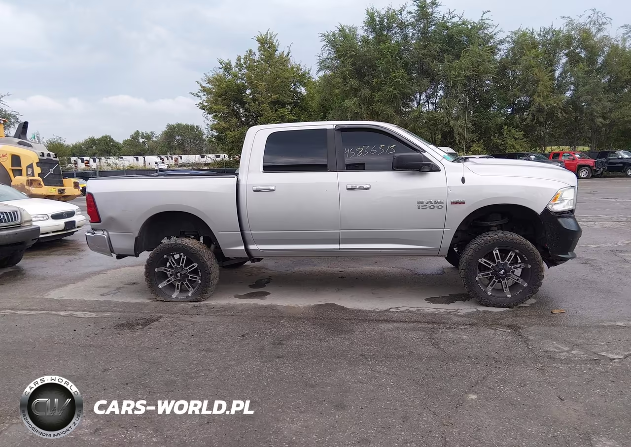 2015 Ram 1500 Big Horn VIN:3C6RR7LT3FG654370 - 13
