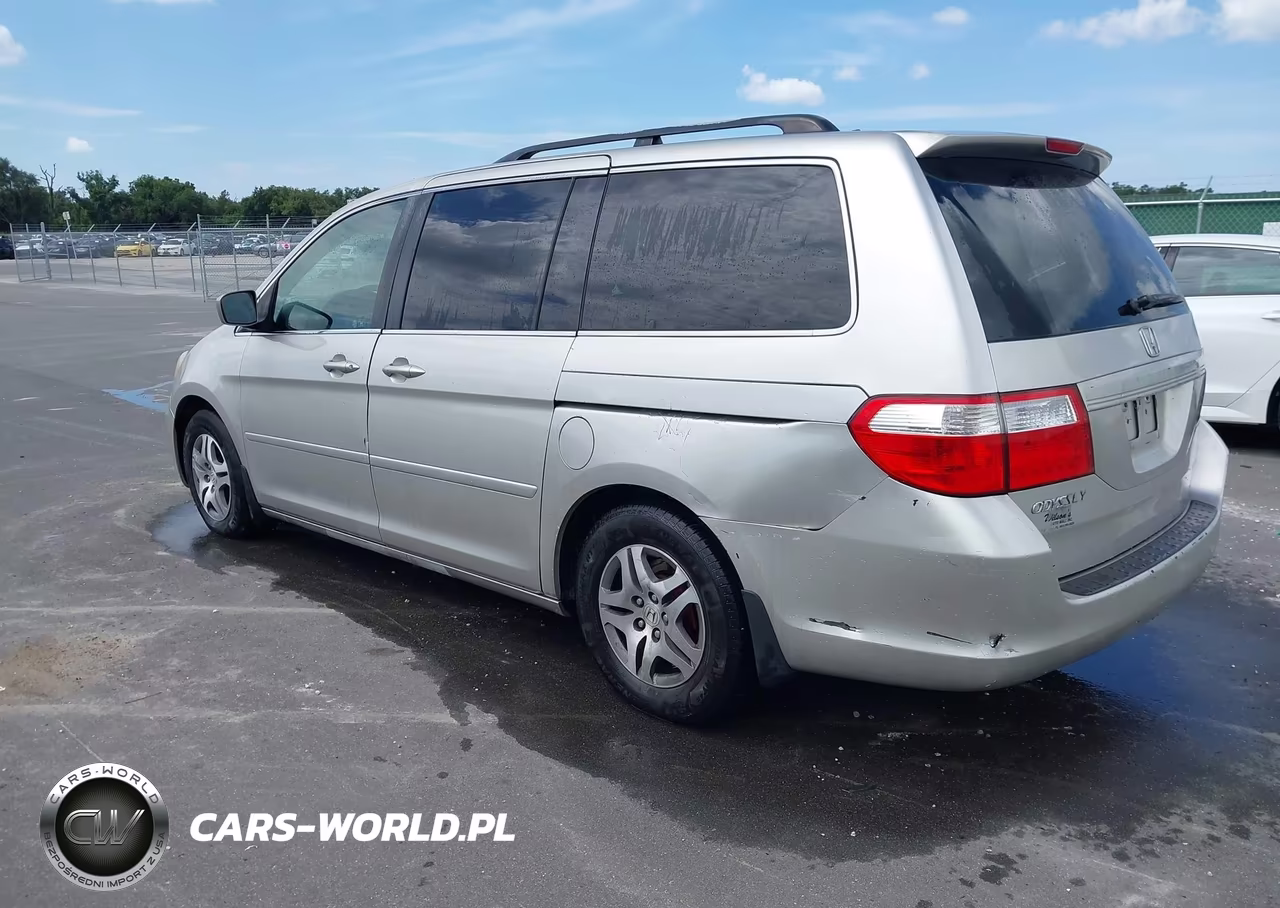 2007 Honda Odyssey Ex VIN:5FNRL38427B411015 - 3