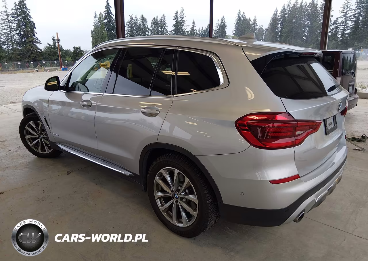 2018 BMW X3 xDrive30I VIN:5UXTR9C5XJLD60795 - 3