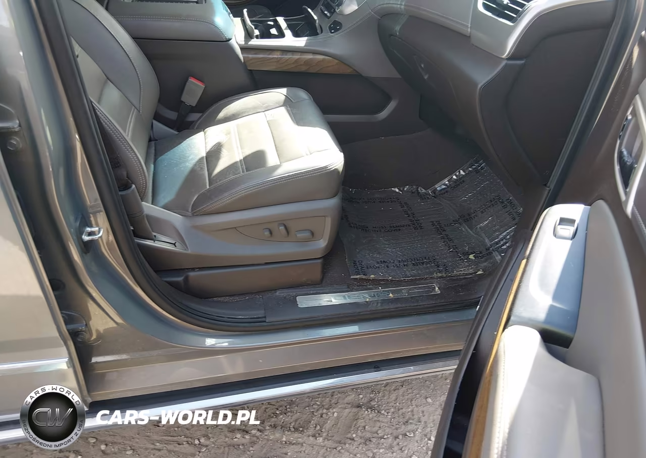 2019 GMC Yukon Denali VIN:1GKS2CKJ7KR390897 - 5