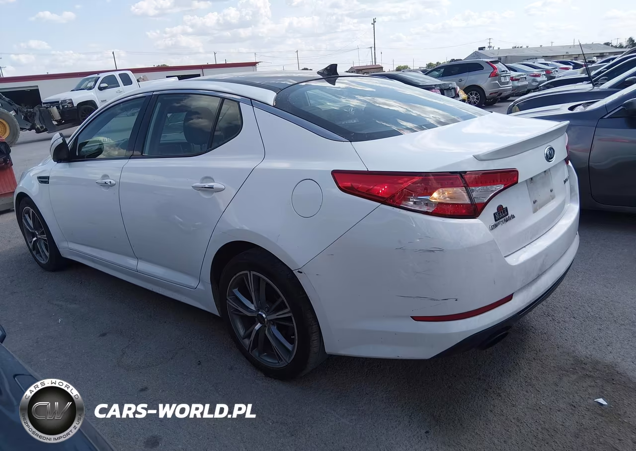 2012 Kia Optima Sx VIN:5XXGR4A68CG013600 - 3