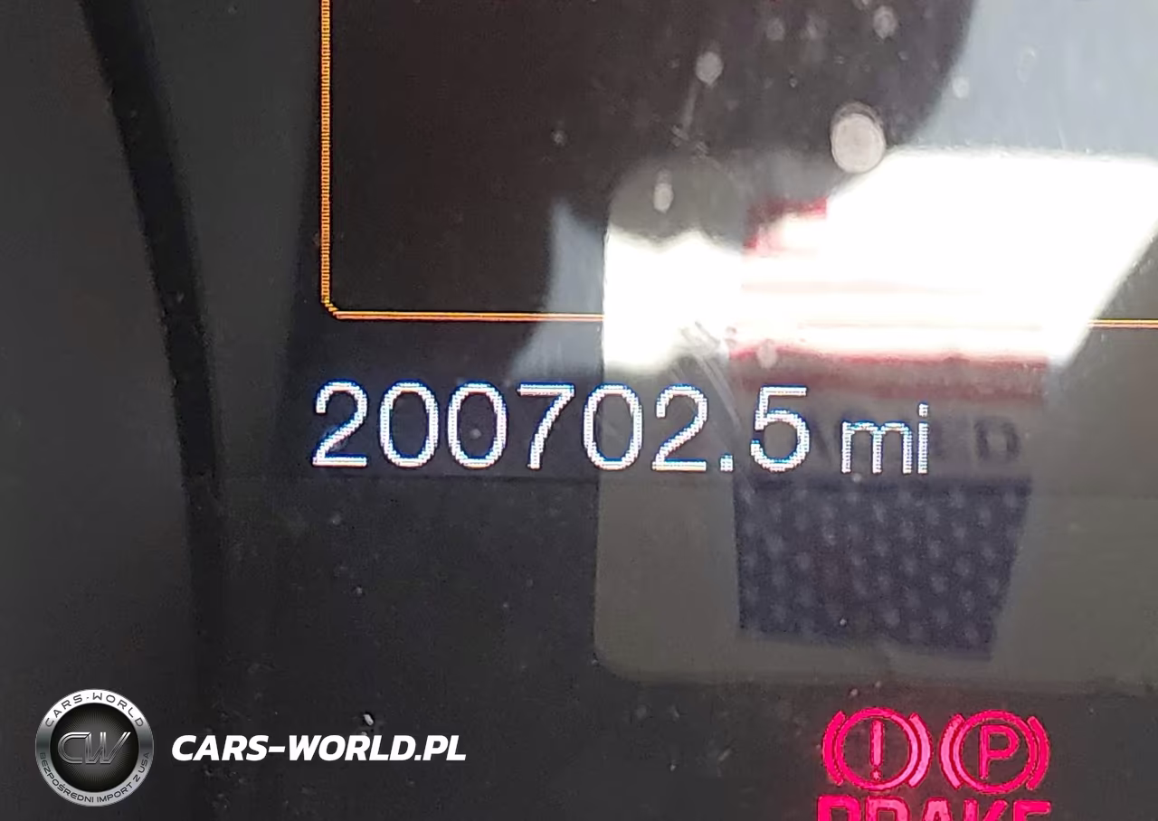 2013 Ford Mustang V6 Premium VIN:1ZVBP8AM9D5249472 - 15