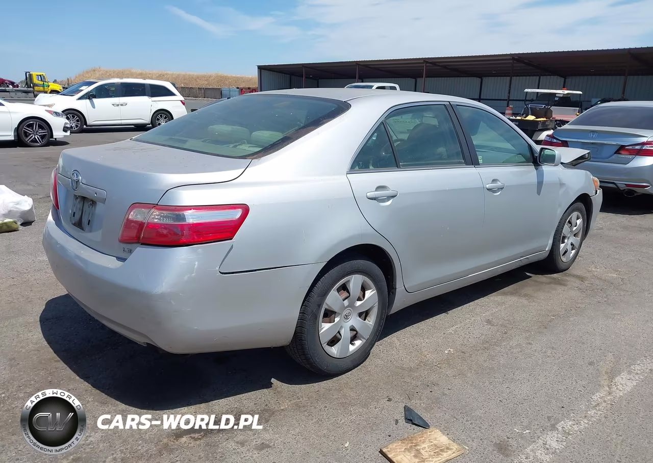 2007 Toyota Camry Le VIN:4T1BE46K77U563409 - 4