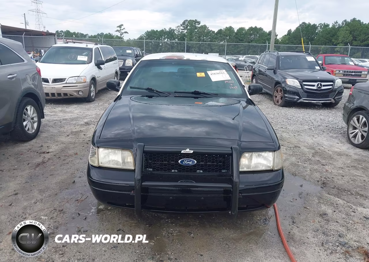 2009 Ford Crown Victoria Police Interceptor VIN:2FAHP71V69X141094 - 12