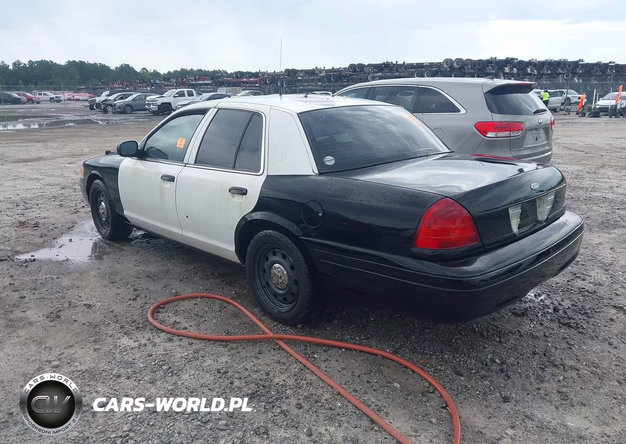 2009 Ford Crown Victoria Police Interceptor VIN:2FAHP71V69X141094 - 3