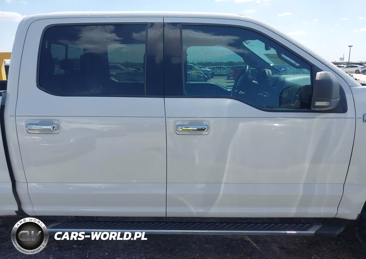 2018 Ford F-150 Xlt VIN:1FTEW1CP7JFC43760 - 13