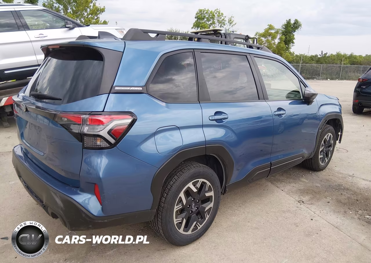 2025 Subaru Forester Premium VIN:JF2SLDDC7SH434093 - 4