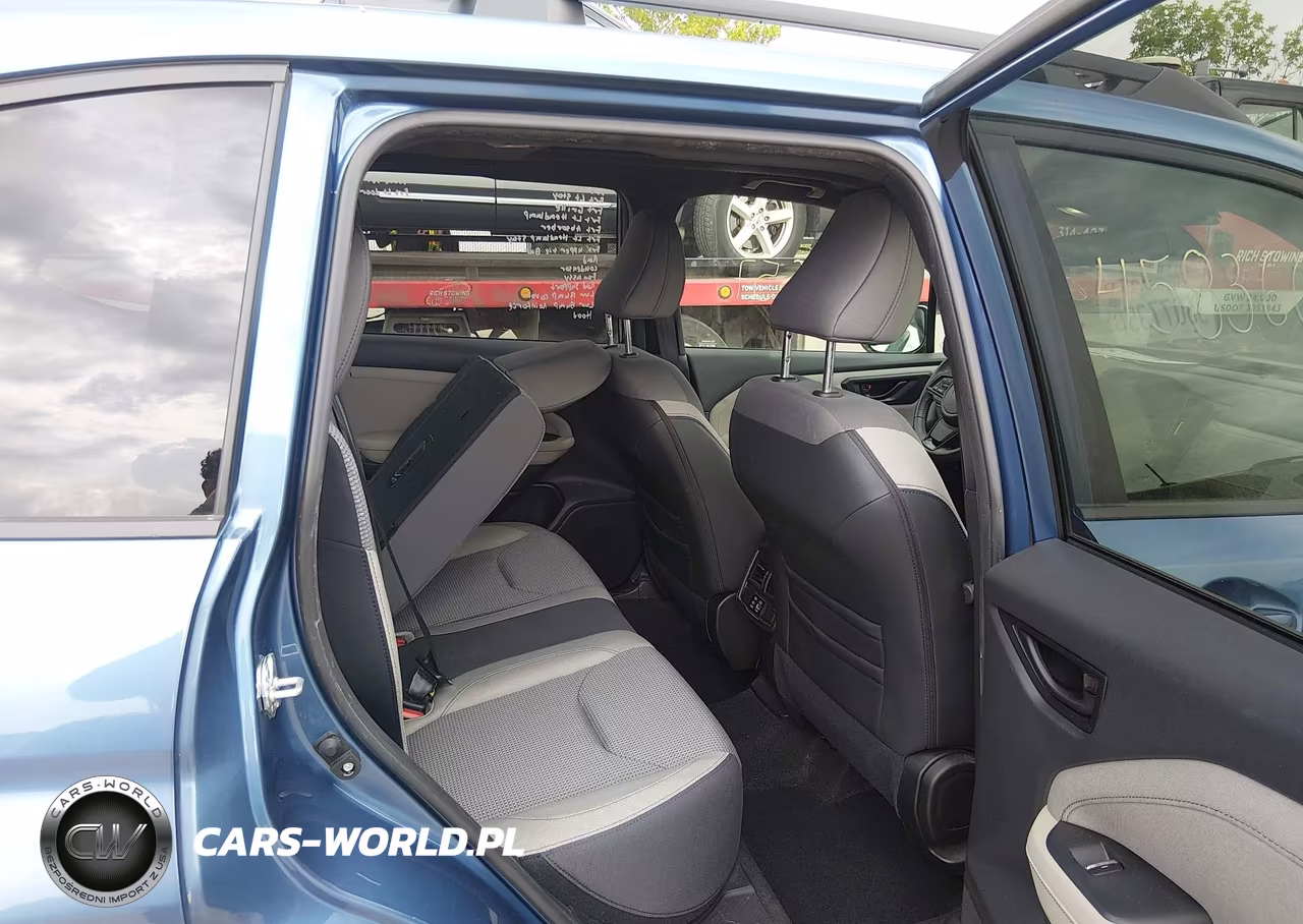 2025 Subaru Forester Premium VIN:JF2SLDDC7SH434093 - 8