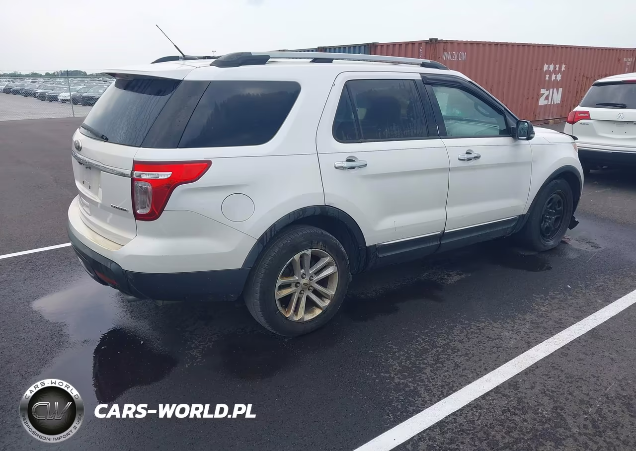 2013 Ford Explorer Xlt VIN:1FM5K7D8XDGA54942 - 4