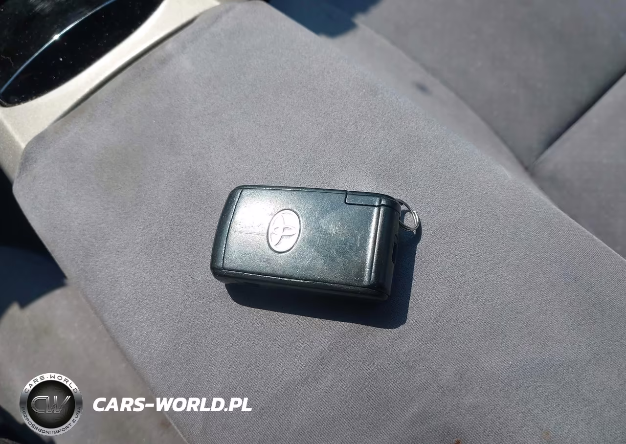 2006 Toyota Prius VIN:JTDKB20U267502767 - 10