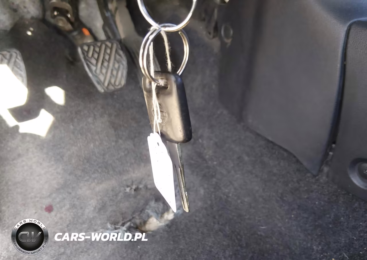 2015 Nissan Versa 1.6 S VIN:3N1CN7AP8FL875327 - 11