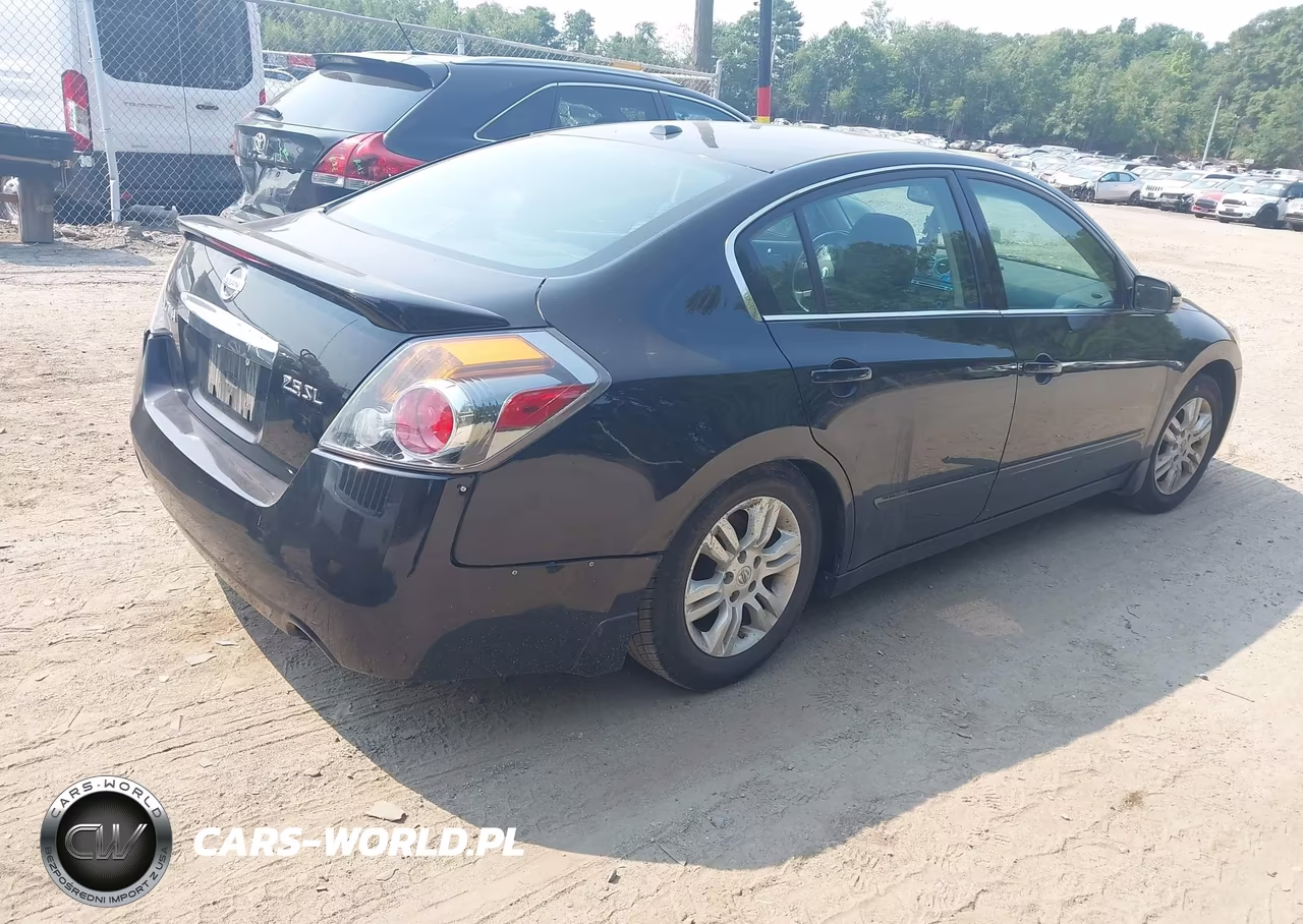2011 Nissan Altima 2.5 S VIN:1N4AL2APXBN439933 - 4