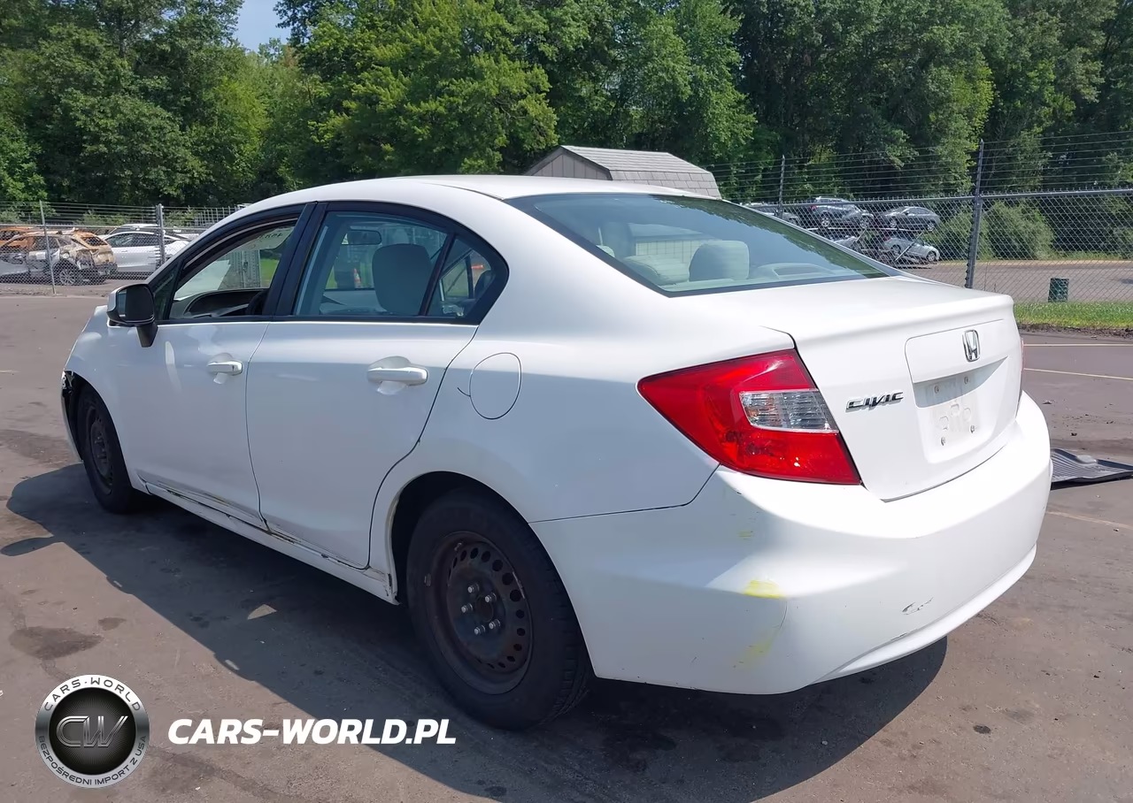 2012 Honda Civic Lx VIN:2HGFB2F5XCH330393 - 3