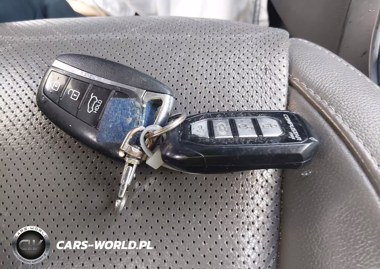 2017 Hyundai Santa Fe Se VIN:KM8SNDHF5HU251266 - 11