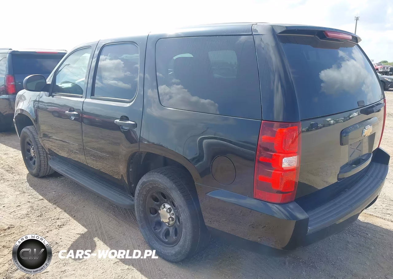 2011 Chevrolet Tahoe Commercial VIN:1GNLC2E01BR324671 - 3
