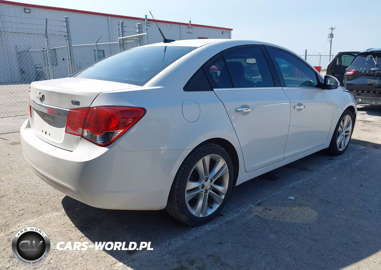 2013 Chevrolet Cruze Ltz VIN:1G1PG5SB2D7296697 - 4