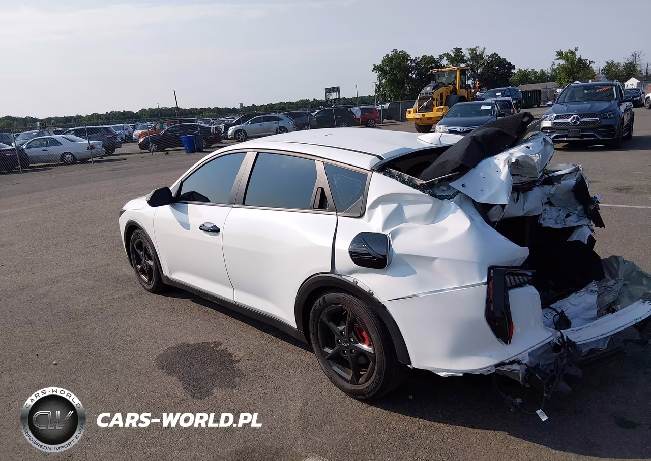 2025 Kia K4 Lxs VIN:3KPFT4DE4SE171486 - 3