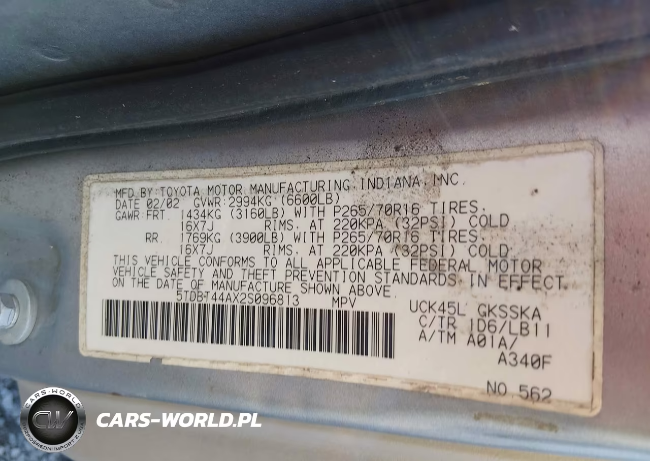 2002 Toyota Sequoia Sr5 V8 VIN:5TDBT44AX2S096813 - 9