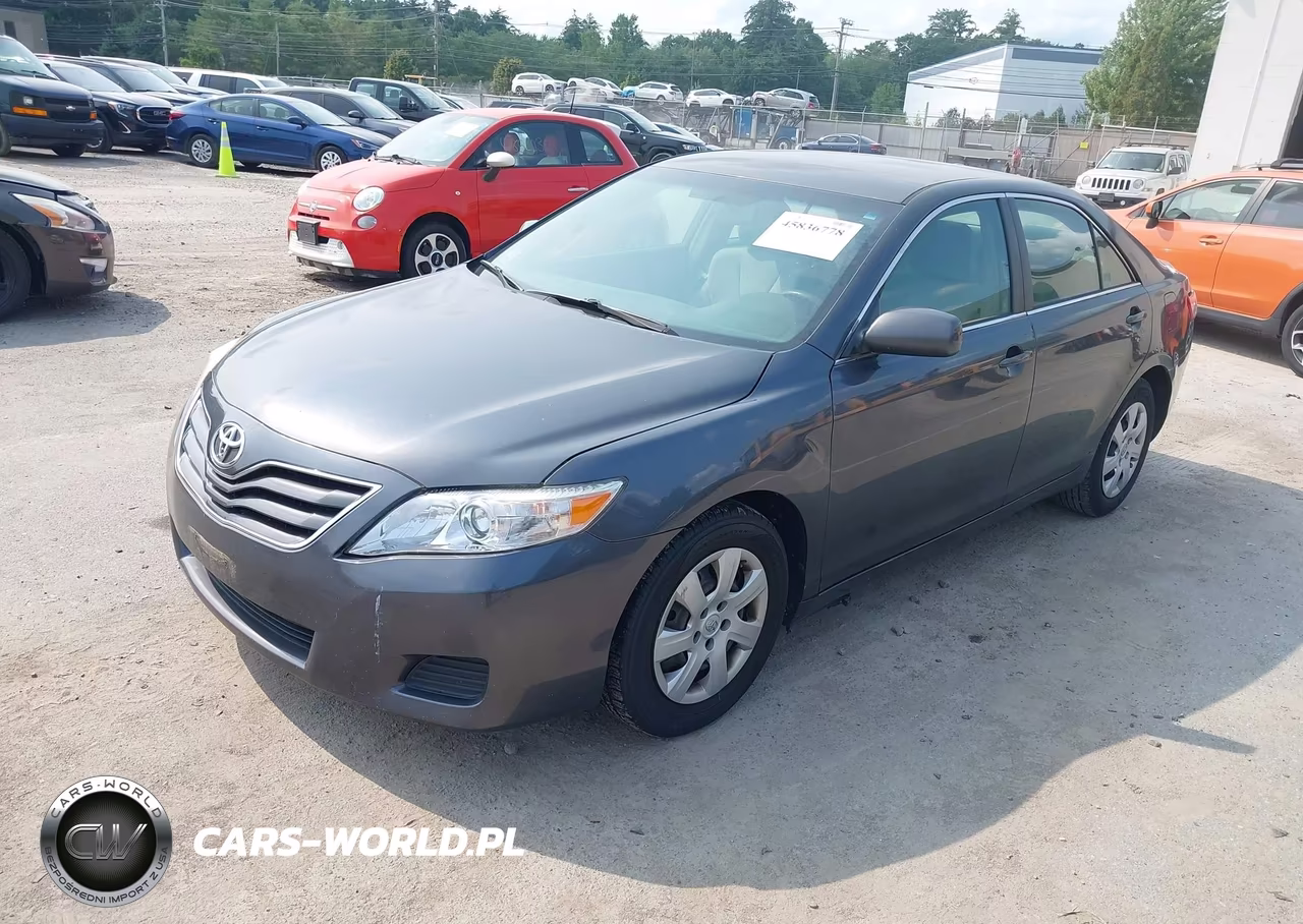 2010 Toyota Camry Le VIN:4T1BF3EKXAU019647 - 2