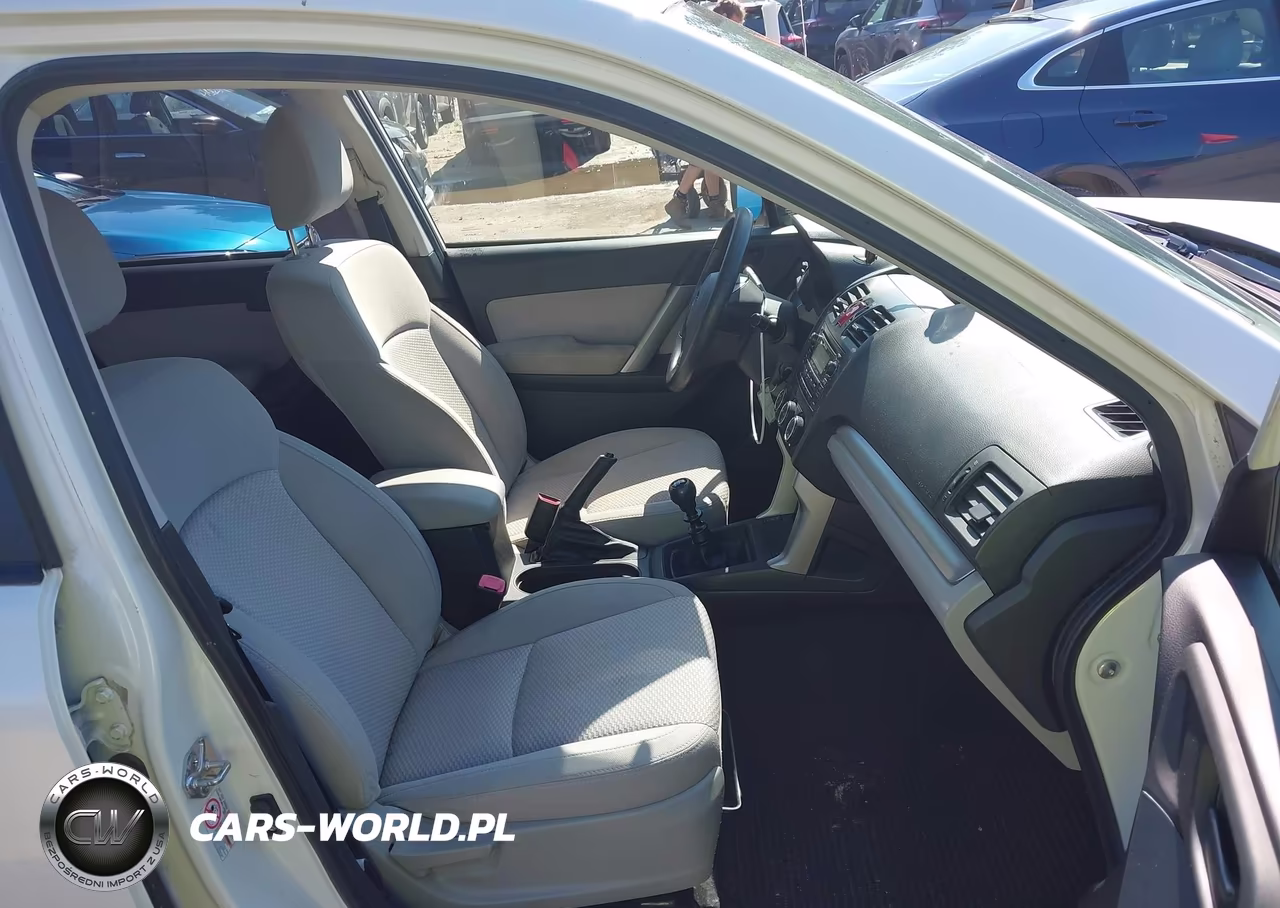 2014 Subaru Forester 2.5I Premium VIN:JF2SJACC0EG426773 - 5
