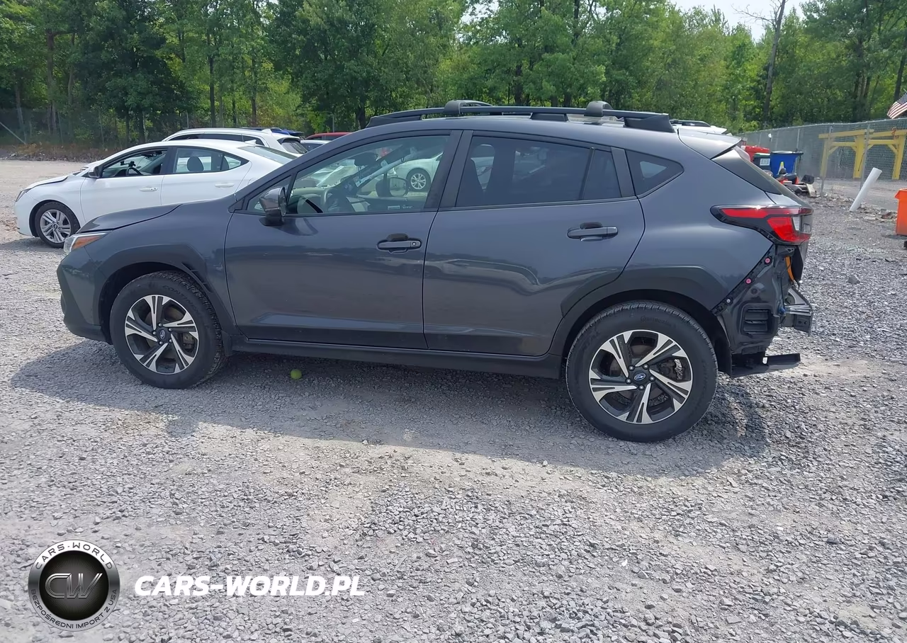 2024 Subaru Crosstrek Premium VIN:JF2GUADCXR8319466 - 14