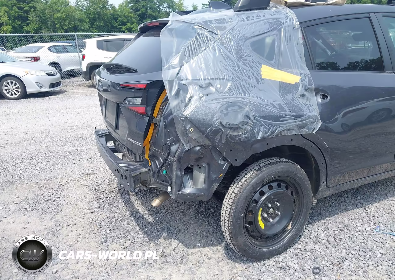 2024 Subaru Crosstrek Premium VIN:JF2GUADCXR8319466 - 17