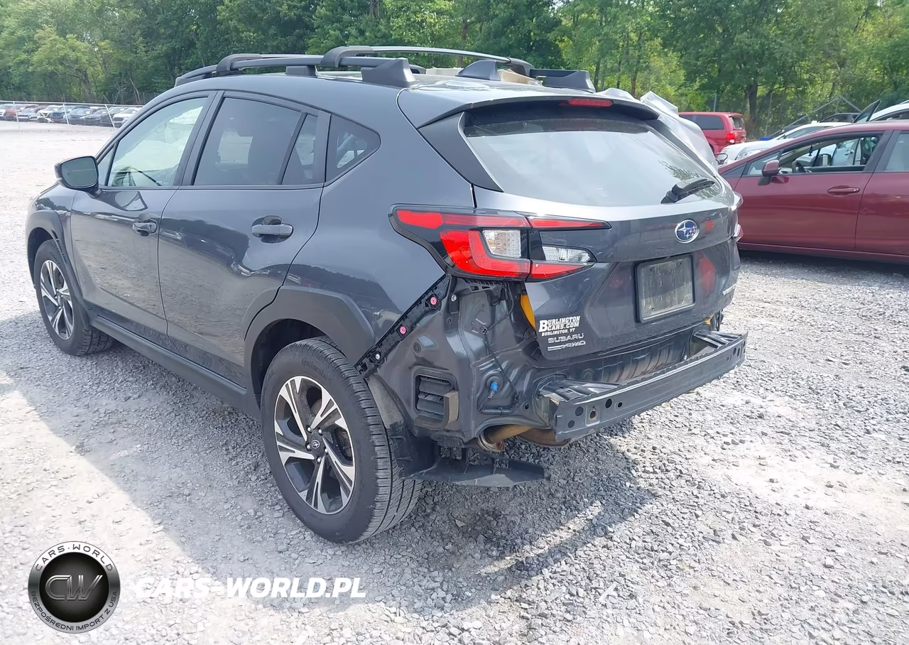 2024 Subaru Crosstrek Premium VIN:JF2GUADCXR8319466 - 3