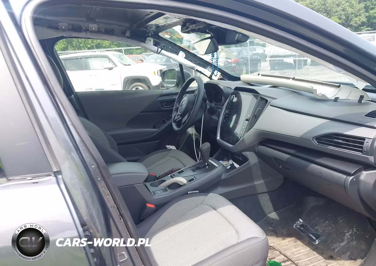 2024 Subaru Crosstrek Premium VIN:JF2GUADCXR8319466 - 5