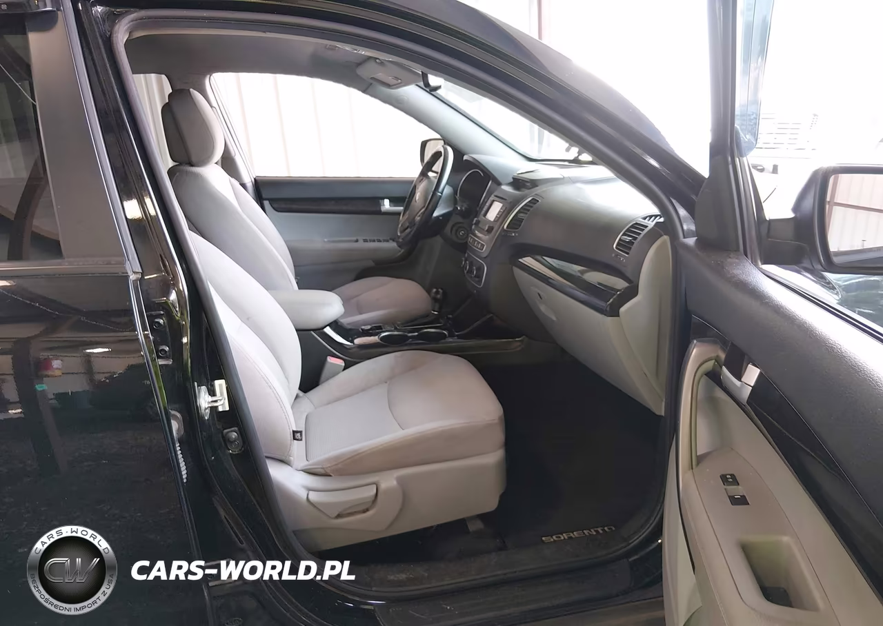2015 Kia Sorento Lx VIN:5XYKTCA65FG574441 - 5