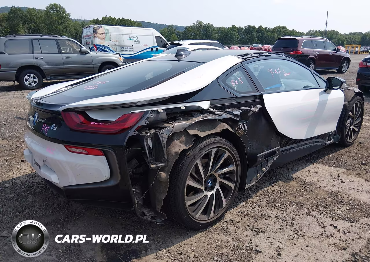 2015 BMW I8 VIN:WBY2Z2C55FV674222 - 4