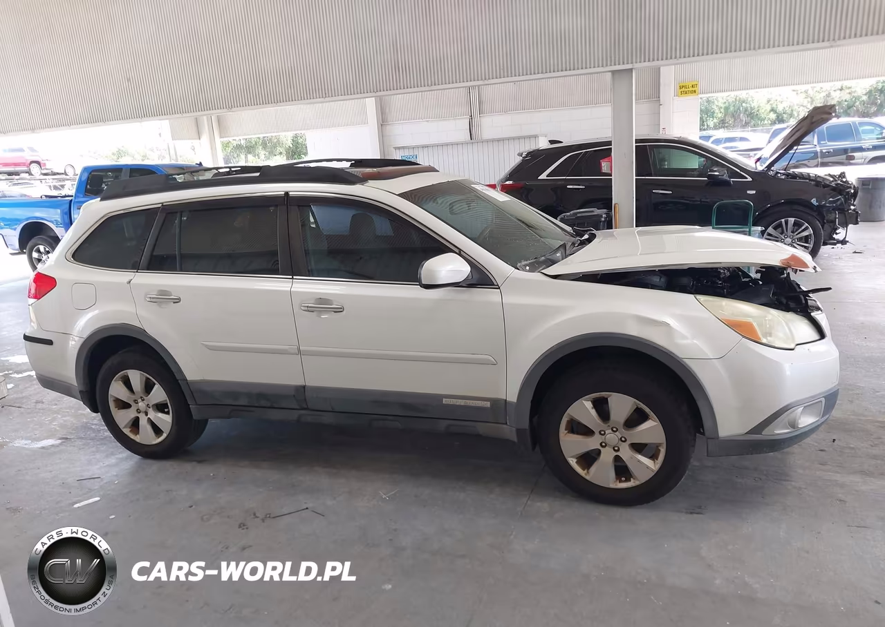2011 Subaru Outback 2.5I Premium VIN:4S4BRCGC2B3330526 - 14