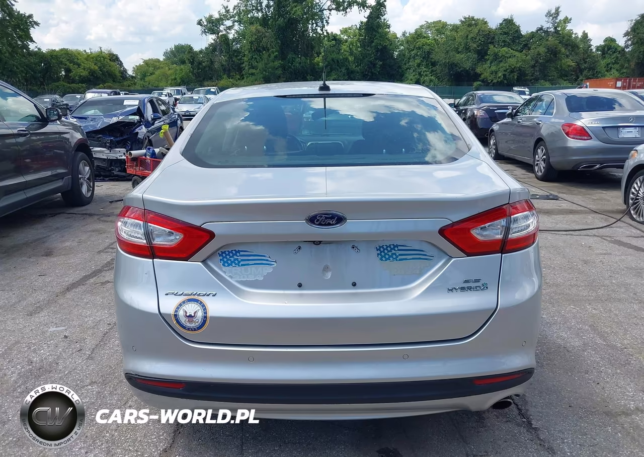 2016 Ford Fusion Hybrid Se VIN:3FA6P0LU3GR338447 - 17
