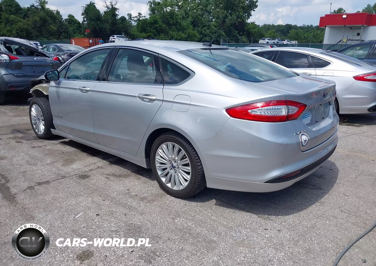 2016 Ford Fusion Hybrid Se VIN:3FA6P0LU3GR338447 - 3