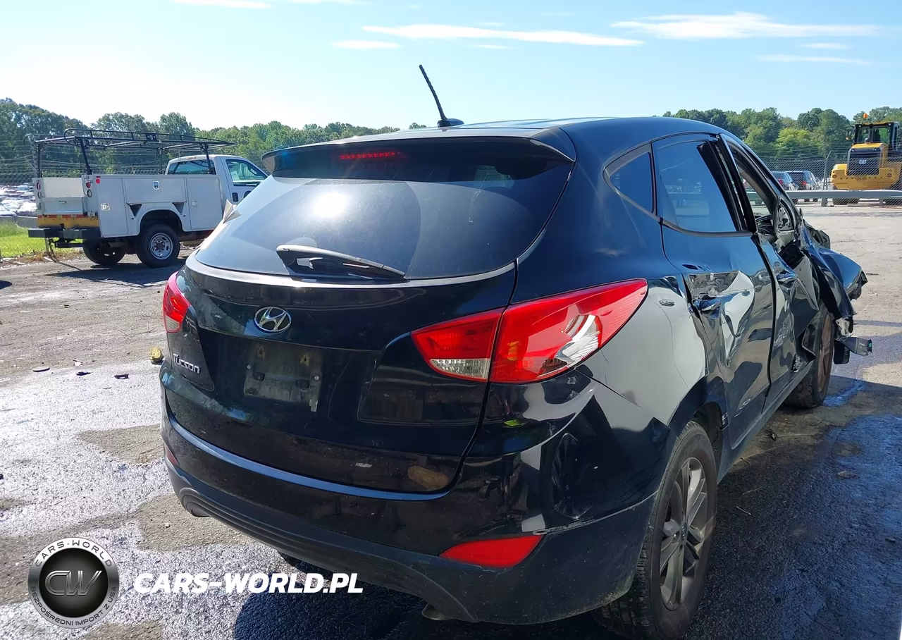 2015 Hyundai Tucson Gls VIN:KM8JT3AF0FU953210 - 4