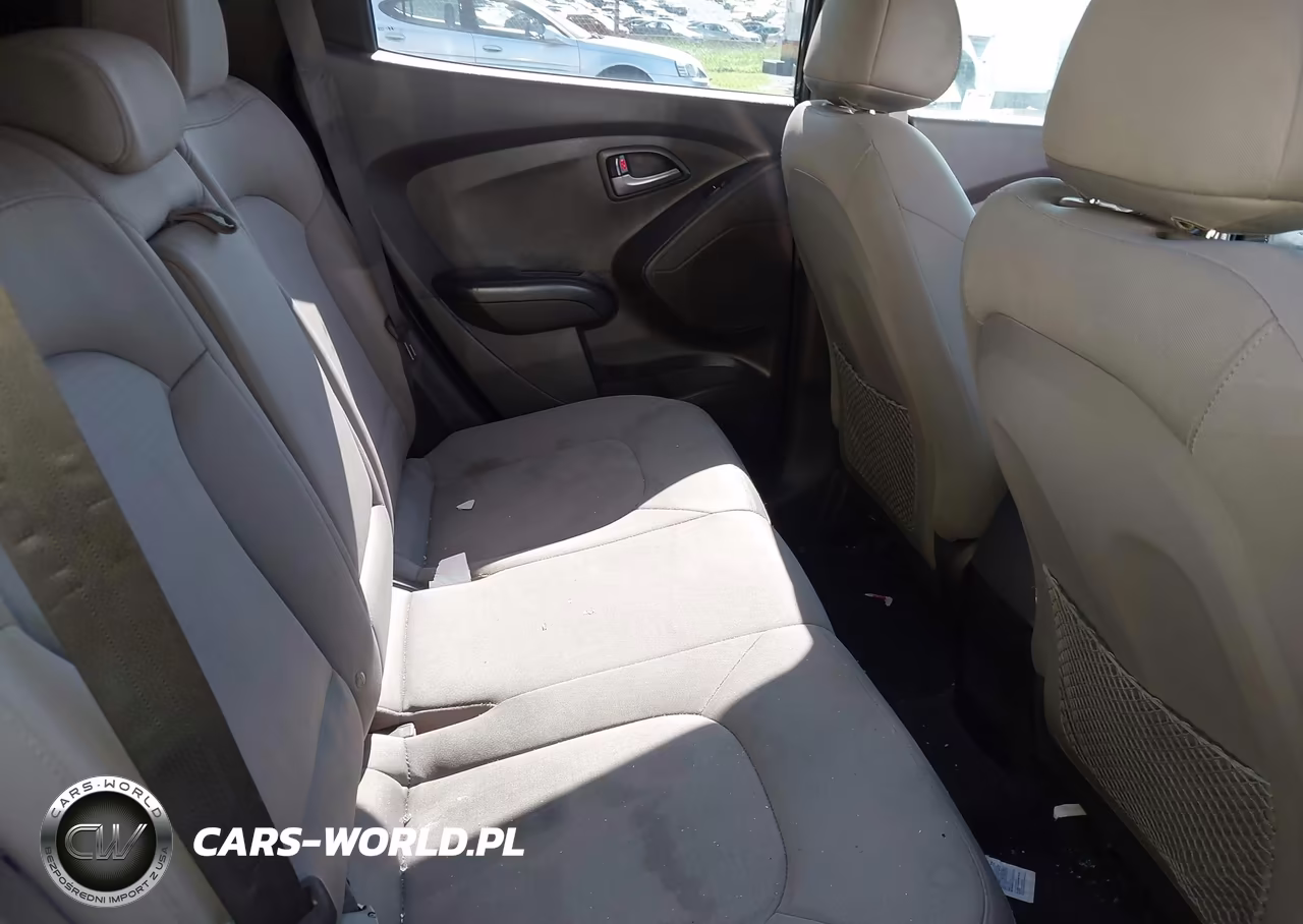 2015 Hyundai Tucson Gls VIN:KM8JT3AF0FU953210 - 8