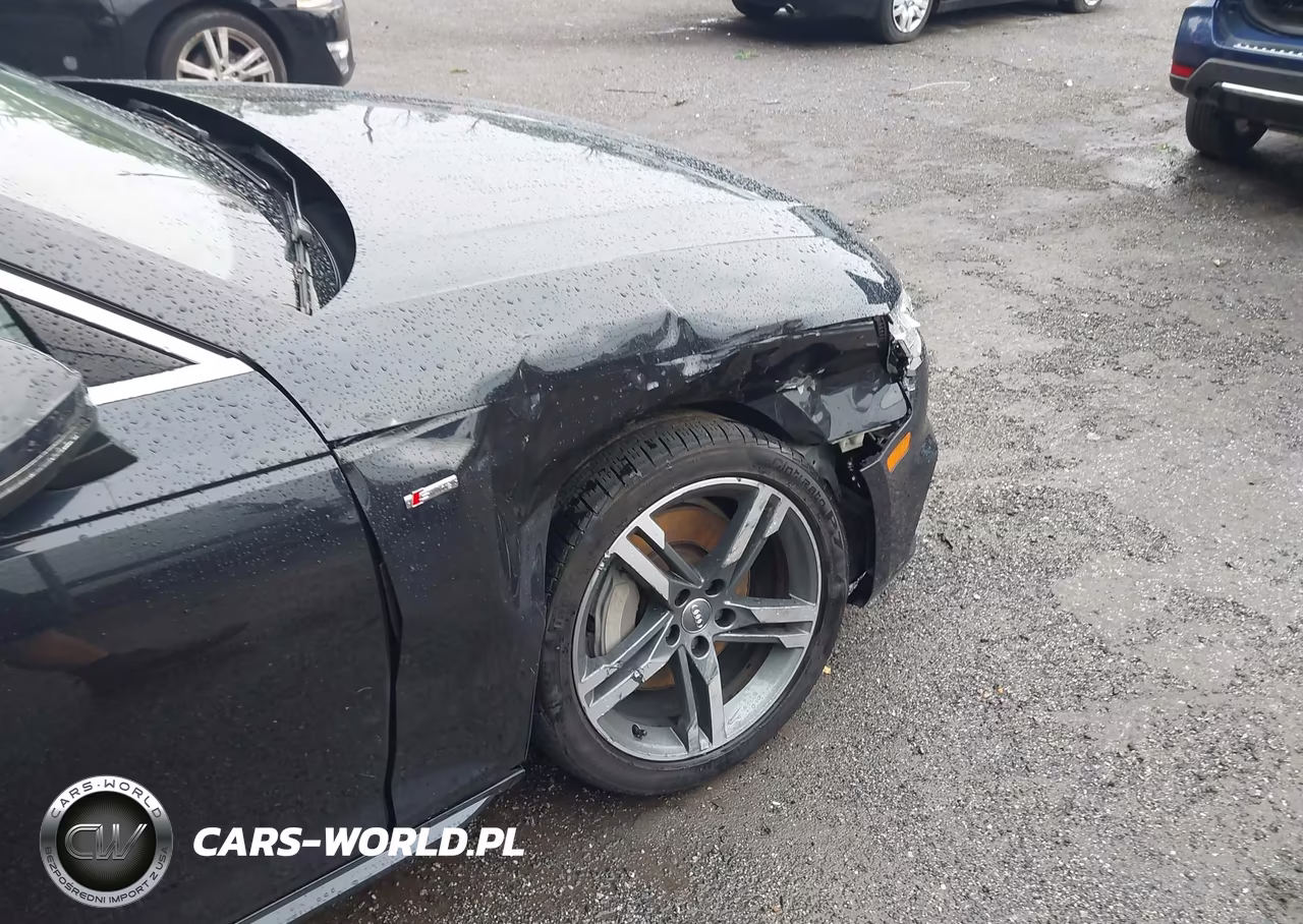 2018 Audi A4 2.0T Premium VIN:WAUENAF45JA139492 - 18