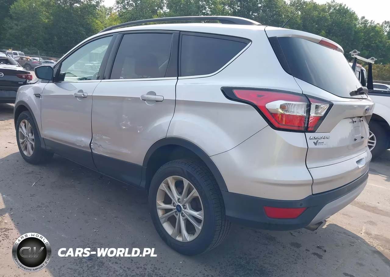 2017 Ford Escape Se VIN:1FMCU9GD5HUC41051 - 3