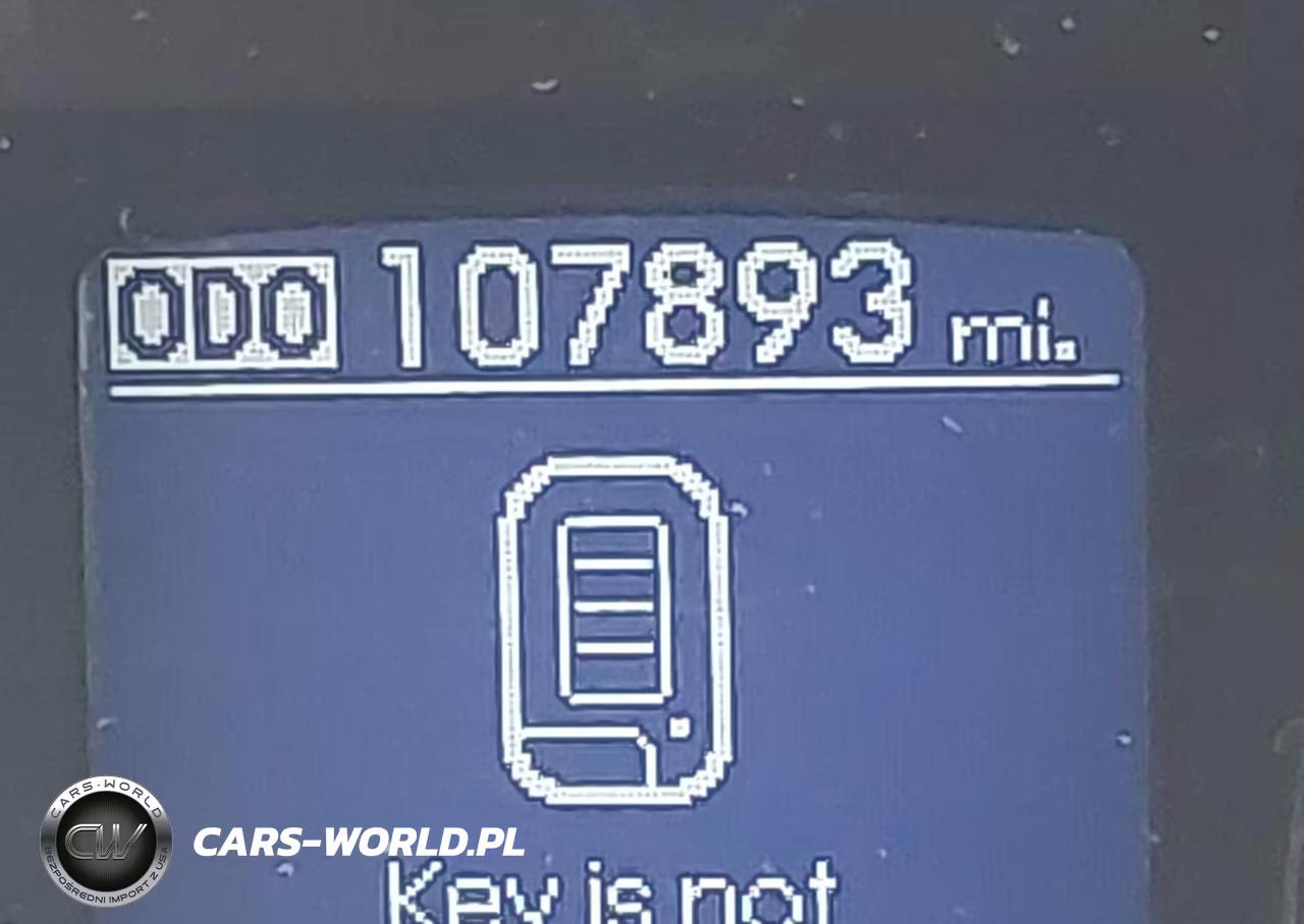 2009 Hyundai Genesis 3.8 VIN:KMHGC46E29U018498 - 11
