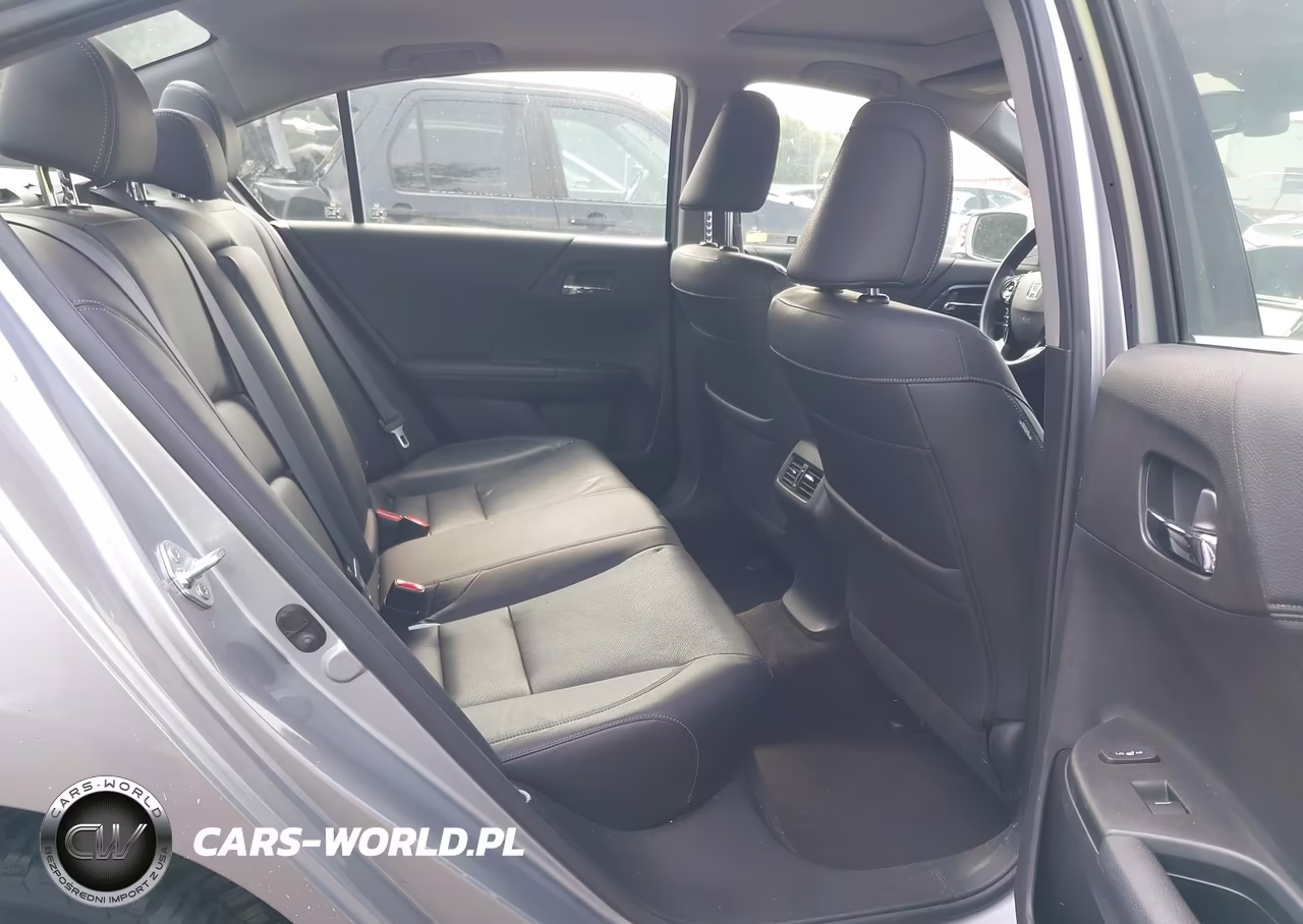 2017 Honda Accord Hybrid Touring VIN:JHMCR6F76HC016528 - 8